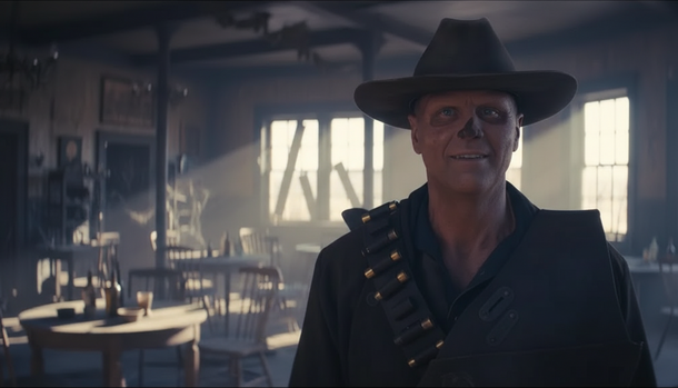 Fallout Stars Tease Lucy and the Ghoul Romance: Will They or Won’t They?