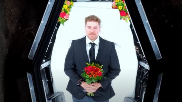 [VIDEO] Buried Alive for 7 Days: YouTuber's Extreme Experiment Goes Viral