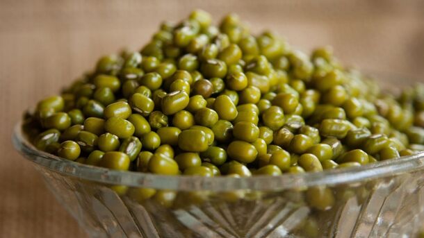 This Powerhouse Legume Strengthens Your Heart, Levels Blood Pressure, and Slows Aging