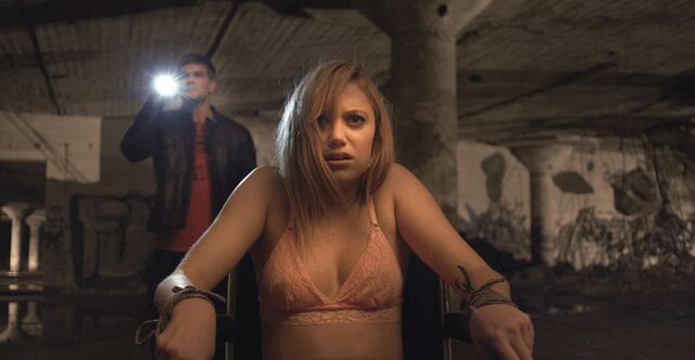 Maika Monroe Just Dropped the It Follows 2 Update Fans Have Been Waiting For