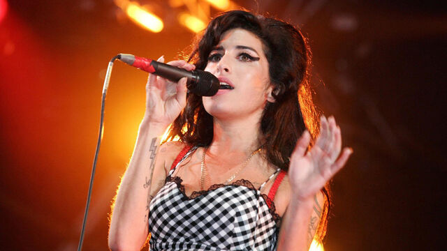 From Rehab to Red Carpet: How Amy Winehouse Became a Style Icon Despite Her Struggles From Rehab to Red Carpet: How Amy Winehouse Became a Style Icon Despite Her Struggles