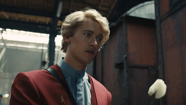 Is The Ballad of Songbirds & Snakes Darker Than Hunger Games? New Trailer Certainly Looks Like It