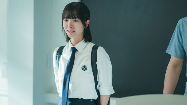 4 Gripping K-Dramas That Show the Darker Side of High School 4 Gripping K-Dramas That Show the Darker Side of High School