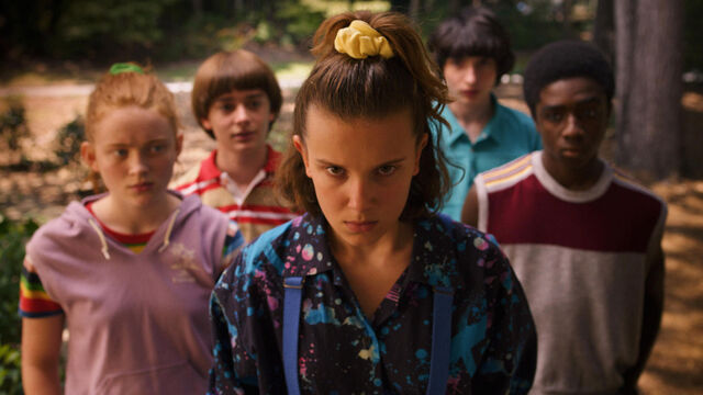 These 5 Netflix Horror Movies Are a Must-Watch for Any Stranger Things Cast Fan
