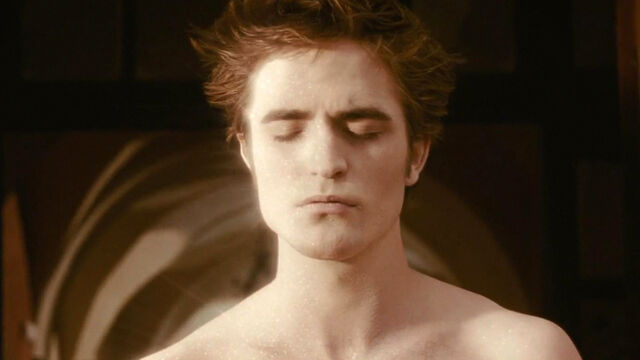 Beyond Sparkly Vampires: Top 5 Annoying Twilight Moments Beyond Sparkly Vampires: Top 5 Annoying Twilight Moments