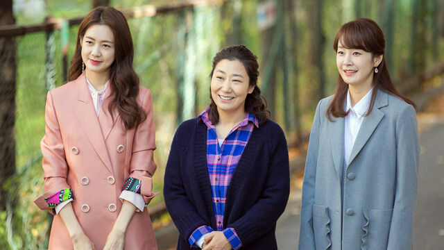 9 K-Dramas That Flew Under Your Radar But Deserve Your Weekend 9 K-Dramas That Flew Under Your Radar But Deserve Your Weekend