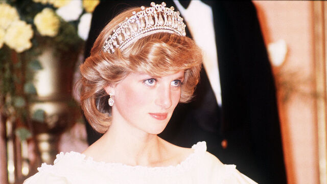 "Elvis Dress": The One and Only Fashion Fail Princess Diana Ever Suffered