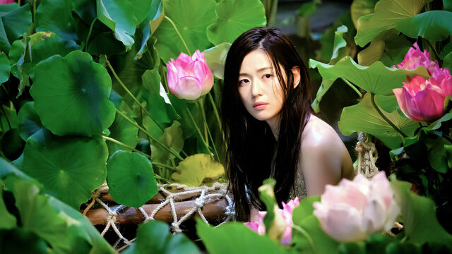Top 10 Romantic K-Dramas to Binge Watch (Happy Ending is Guaranteed)