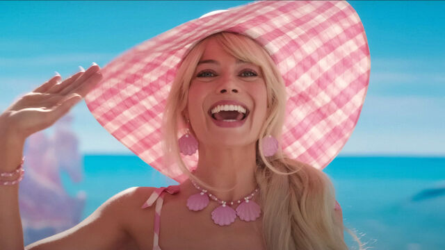 Margot Robbie Had Just One Request Before Agreeing to Play Barbie (And No, It's Not About Money) Margot Robbie Had Just One Request Before Agreeing to Play Barbie (And No, It's Not About Money)