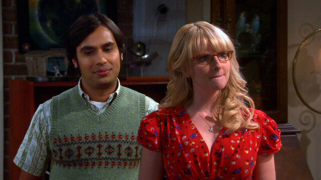 TBBT Melissa Rauch's Husband Helped Her Build Chemistry With Kunal Nayyar on Night Court TBBT Melissa Rauch's Husband Helped Her Build Chemistry With Kunal Nayyar on Night Court