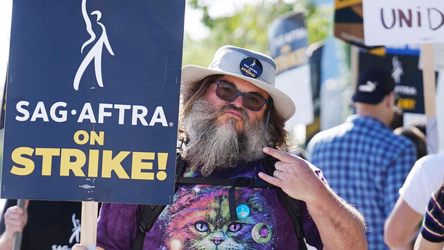 118 Days After It Started, The Actors' Strike Is Finally Over: Here's the Deal 118 Days After It Started, The Actors' Strike Is Finally Over: Here's the Deal