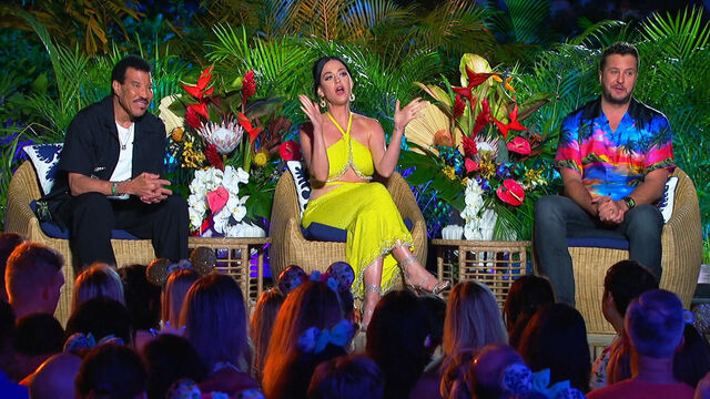 Why is American Idol Not Showing Bad Singers? Reddit Has a Theory, and It's The Voice-Related Why is American Idol Not Showing Bad Singers? Reddit Has a Theory, and It's The Voice-Related