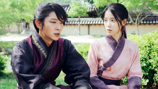 10 Iconic K-Drama Couples with Chemistry Off the Charts