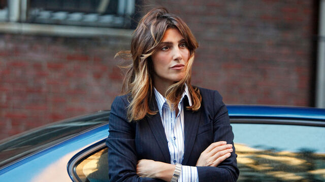 Plot Twist Alert: Jennifer Esposito to Serve Up Drama in Blue Bloods Finale Plot Twist Alert: Jennifer Esposito to Serve Up Drama in Blue Bloods Finale