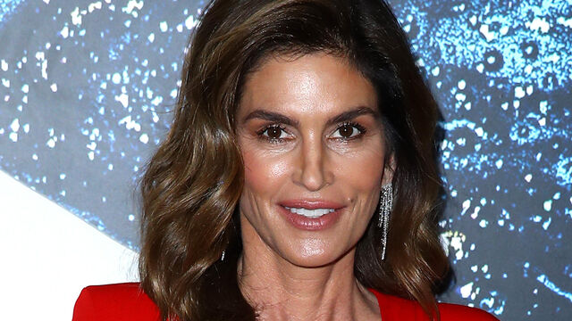 Breaking Stereotypes: These 5 Supermodels over 50 are Still Killing it
