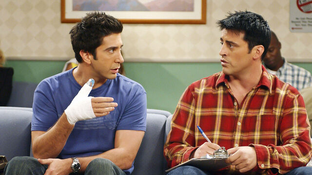 5 Reasons Watching Friends Now is Almost Unbearable 5 Reasons Watching Friends Now is Almost Unbearable