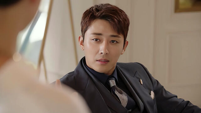 7 Great K-Dramas Similar to Crash Landing on You 7 Great K-Dramas Similar to Crash Landing on You