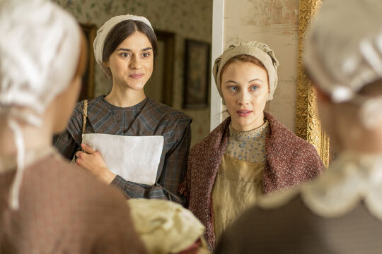 Alias Grace and 3 Other Movies and TV Series Like the Handmaid's Tale Alias Grace and 3 Other Movies and TV Series Like the Handmaid's Tale