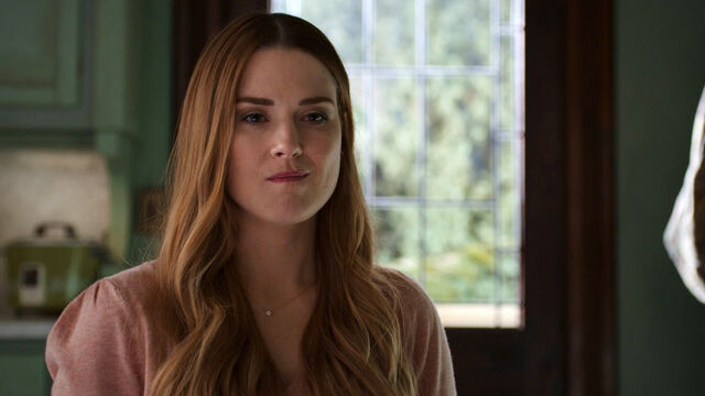 Alexandra Breckenridge Has Virgin River Season 6 News, and It Ain't Peachy