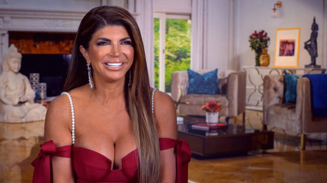 These 5 Real Housewives Shows Desperately Need A Reboot, Stat 