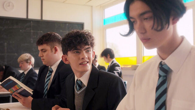 Heartstopper Cast's Real-Life Friendships Might Be Even Better Than The Show Heartstopper Cast's Real-Life Friendships Might Be Even Better Than The Show
