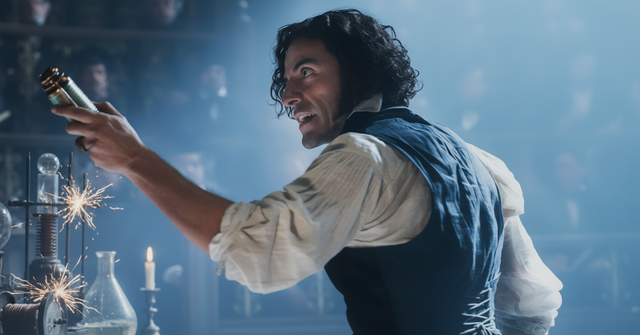 Guillermo del Toro Turns Frankenstein Into a Family Drama—Not a Horror Movie
