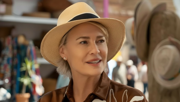 Robin Wright Teases The Girlfriend Season 2: Here’s What It Would Take Robin Wright Teases The Girlfriend Season 2: Here’s What It Would Take