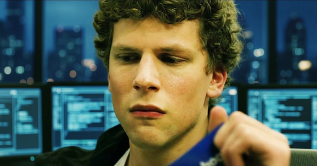 Jesse Eisenberg Says No to The Social Reckoning — Here’s Why Jesse Eisenberg Says No to The Social Reckoning — Here’s Why