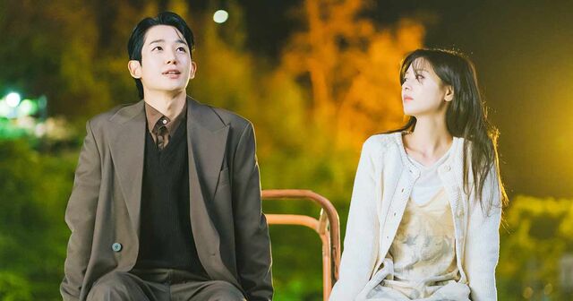 This K-Drama That Blew up Netflix Top Is a Must-See for Anyone Going Through Hard Times This K-Drama That Blew up Netflix Top Is a Must-See for Anyone Going Through Hard Times