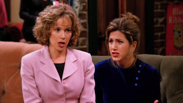 The Real (And Frankly Sad) Story Behind Jennifer Grey Not Being Recast on Friends The Real (And Frankly Sad) Story Behind Jennifer Grey Not Being Recast on Friends