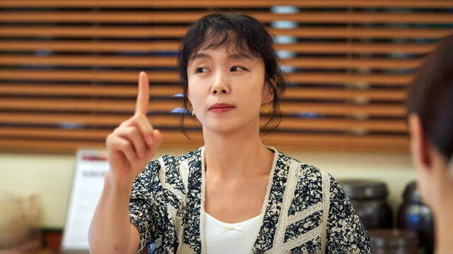 7 Times K-Dramas Made Us Believe Falling in Love After 30 is Possible 7 Times K-Dramas Made Us Believe Falling in Love After 30 is Possible