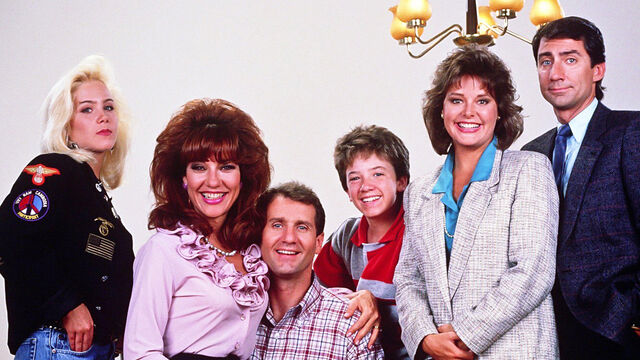 Where Are They Now: The Married… with Children Cast 36 Years Later