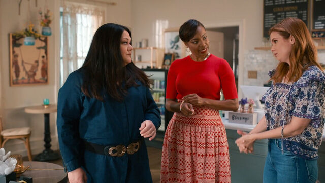 The Biggest Problem Netflix Viewers Have With Sweet Magnolias The Biggest Problem Netflix Viewers Have With Sweet Magnolias