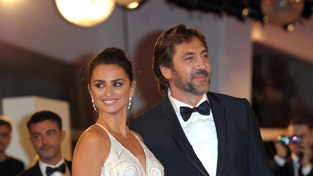 Penelope Cruz and Javier Bardem's Relationship: a Love Story Built on Fireworks