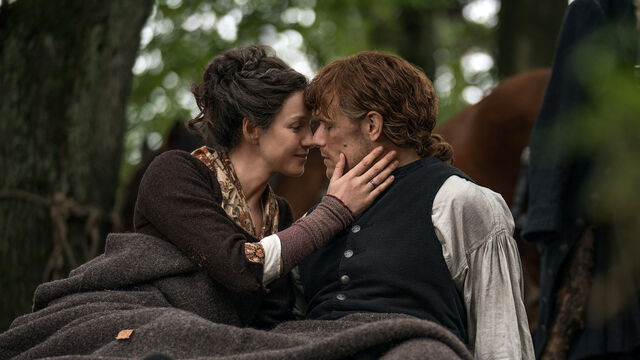 An Echo in the Bone's Riskiest Scene Didn't Make It Into Outlander Season 7 An Echo in the Bone's Riskiest Scene Didn't Make It Into Outlander Season 7