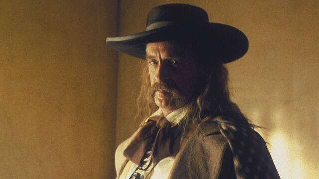 Loved Succession? Then You Definitely Have to Watch Deadwood in 2023