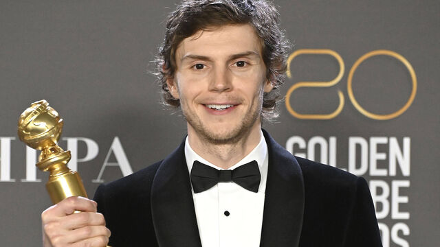 Evan Peters: a Look at His Personal Life (or Lack Thereof)