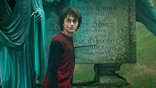 Daniel Radcliffe Picks Actor to Replace Him in a Harry Potter Reboot