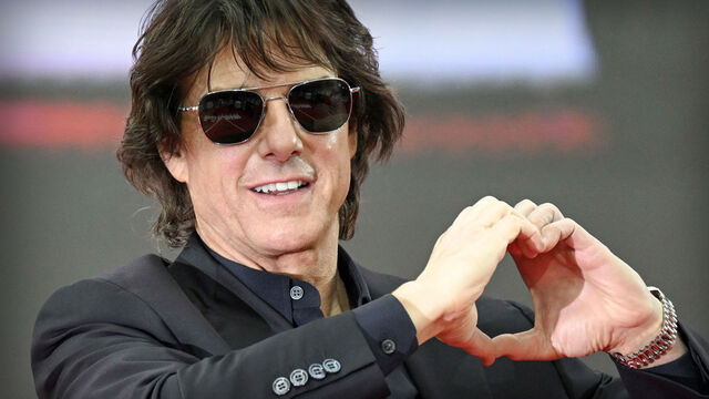 Tom Cruise Got Jaw-Dropping Praise From Clint Eastwood and Cameron Crowe