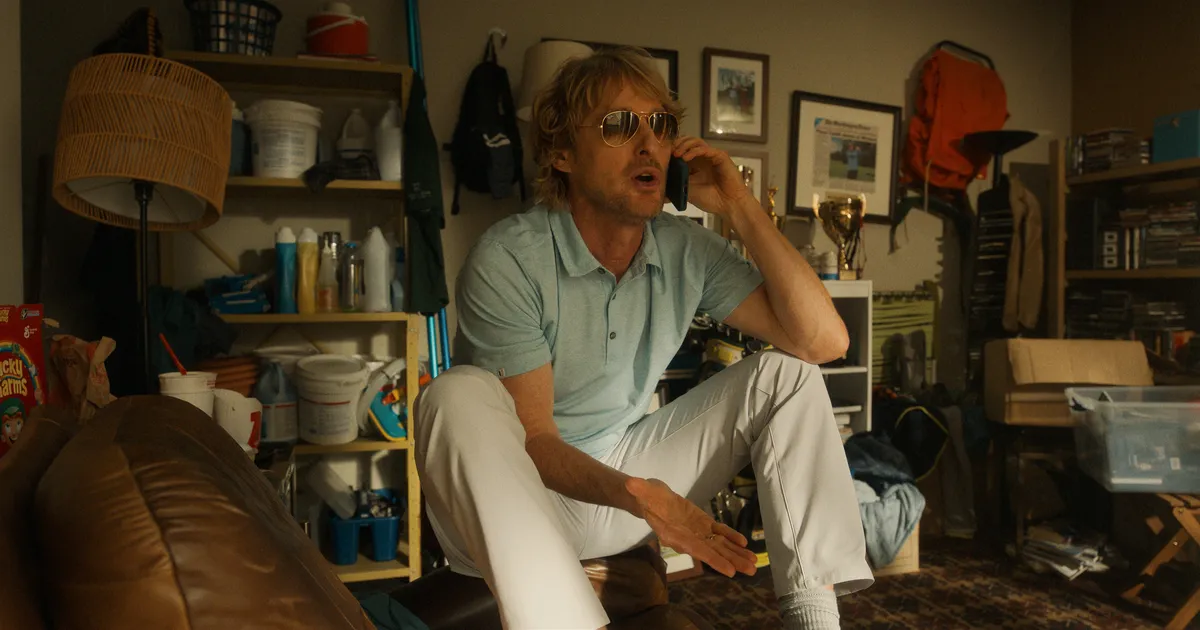 Apple TV+'s New Show Is the Perfect Summer Binge for Fans of Ted Lasso & Shrinking