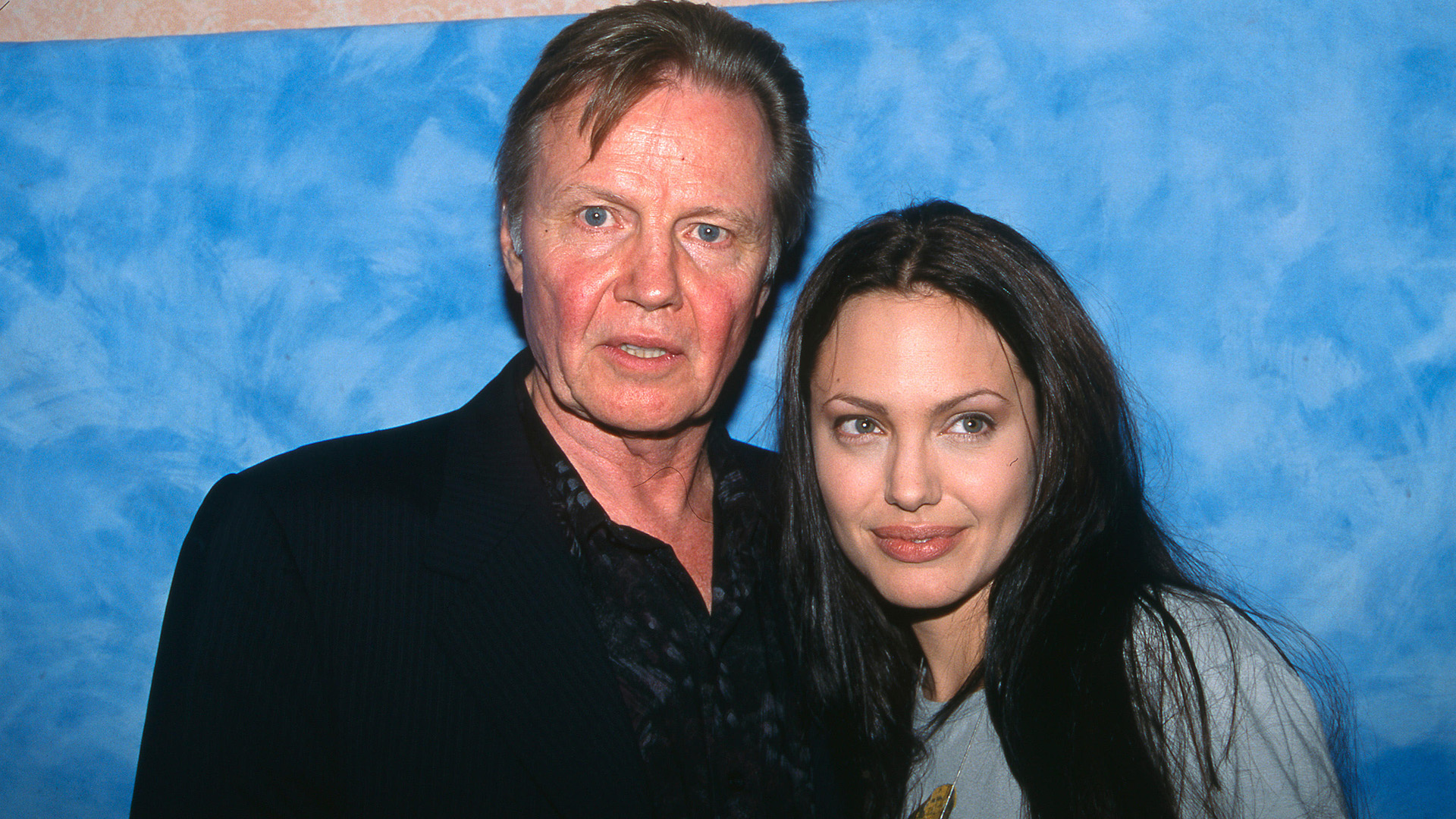A Father-Daughter Rift: The Story of Angelina Jolie and Jon Voight's Feud