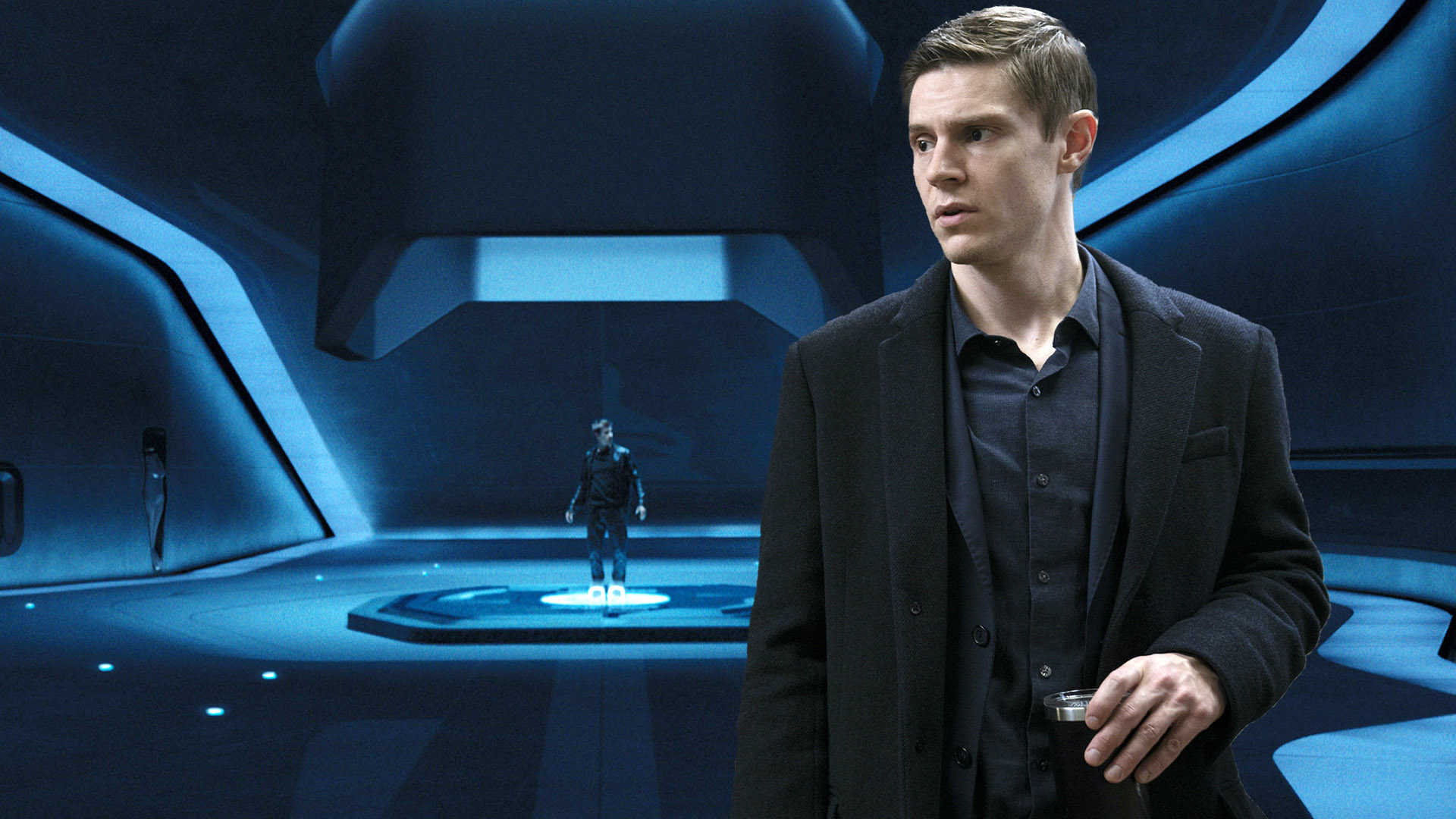 Evan Peters Joining Tron 3 Makes Fans Wonder If Garrett Hedlund Will Return