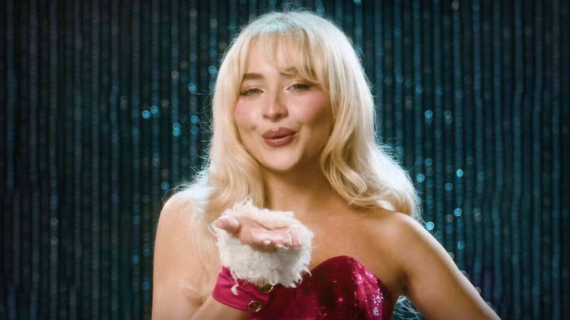 Seth Rogen and Sabrina Carpenter Team Up for a Can't-Miss The Muppet Show Special on Disney+