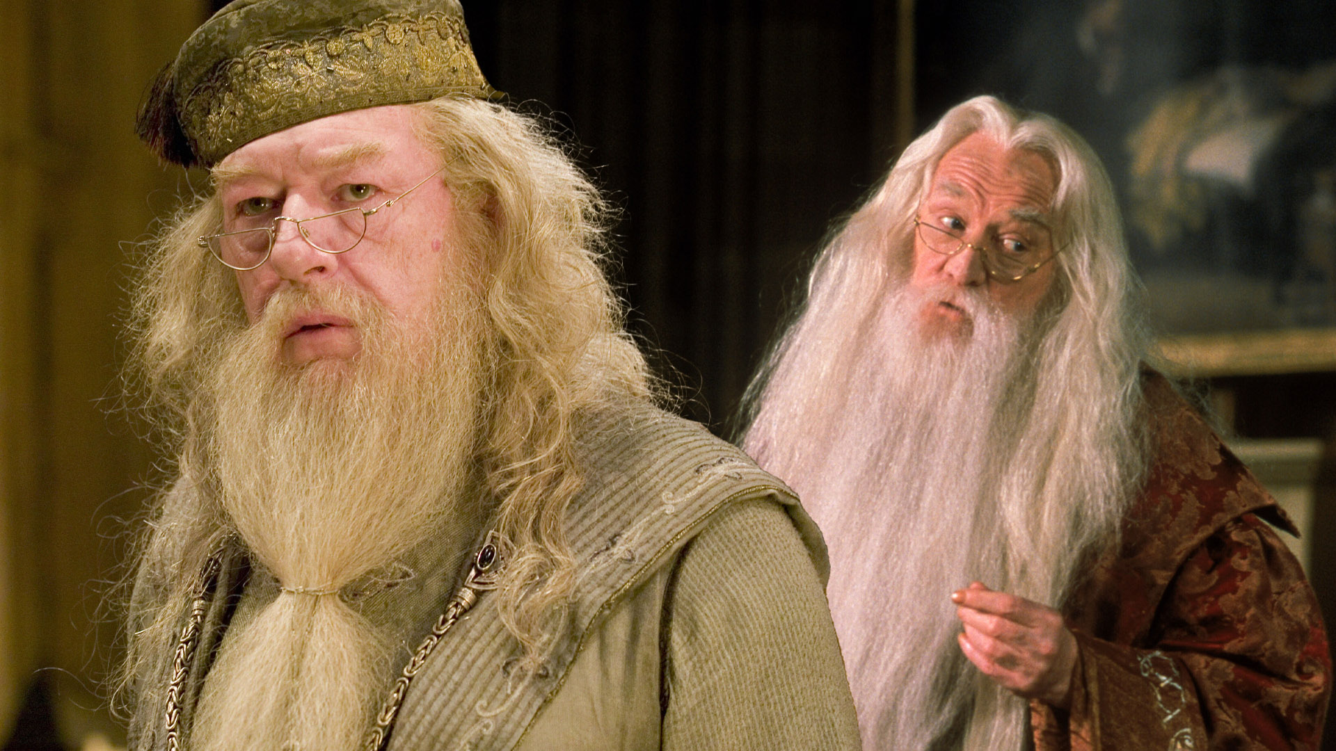 Richard Harris or Michael Gambon: Which Dumbledore is Better, According to Reddit?