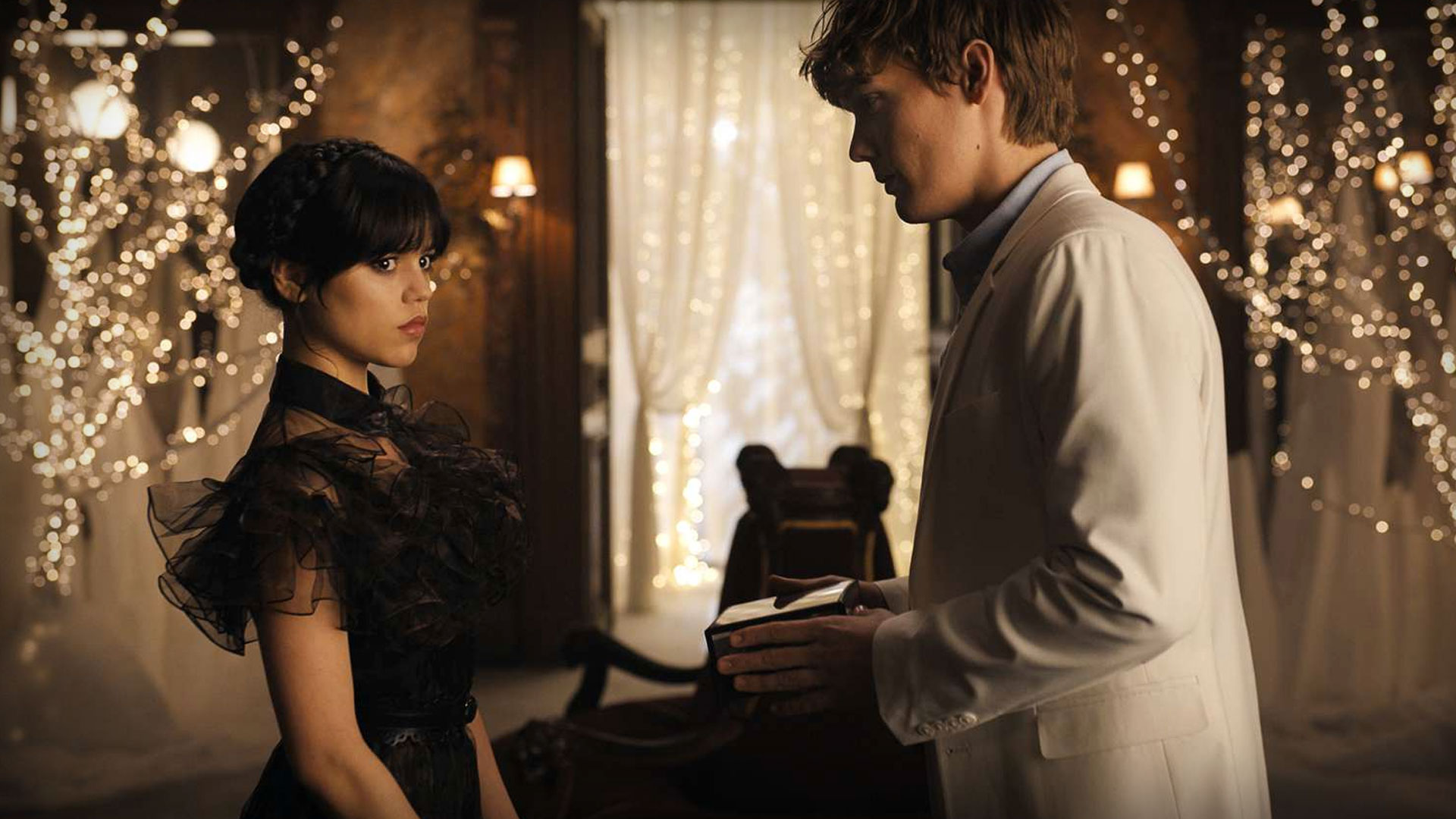Hunter Doohan Sets the Record Straight on Those Jenna Ortega Rumors
