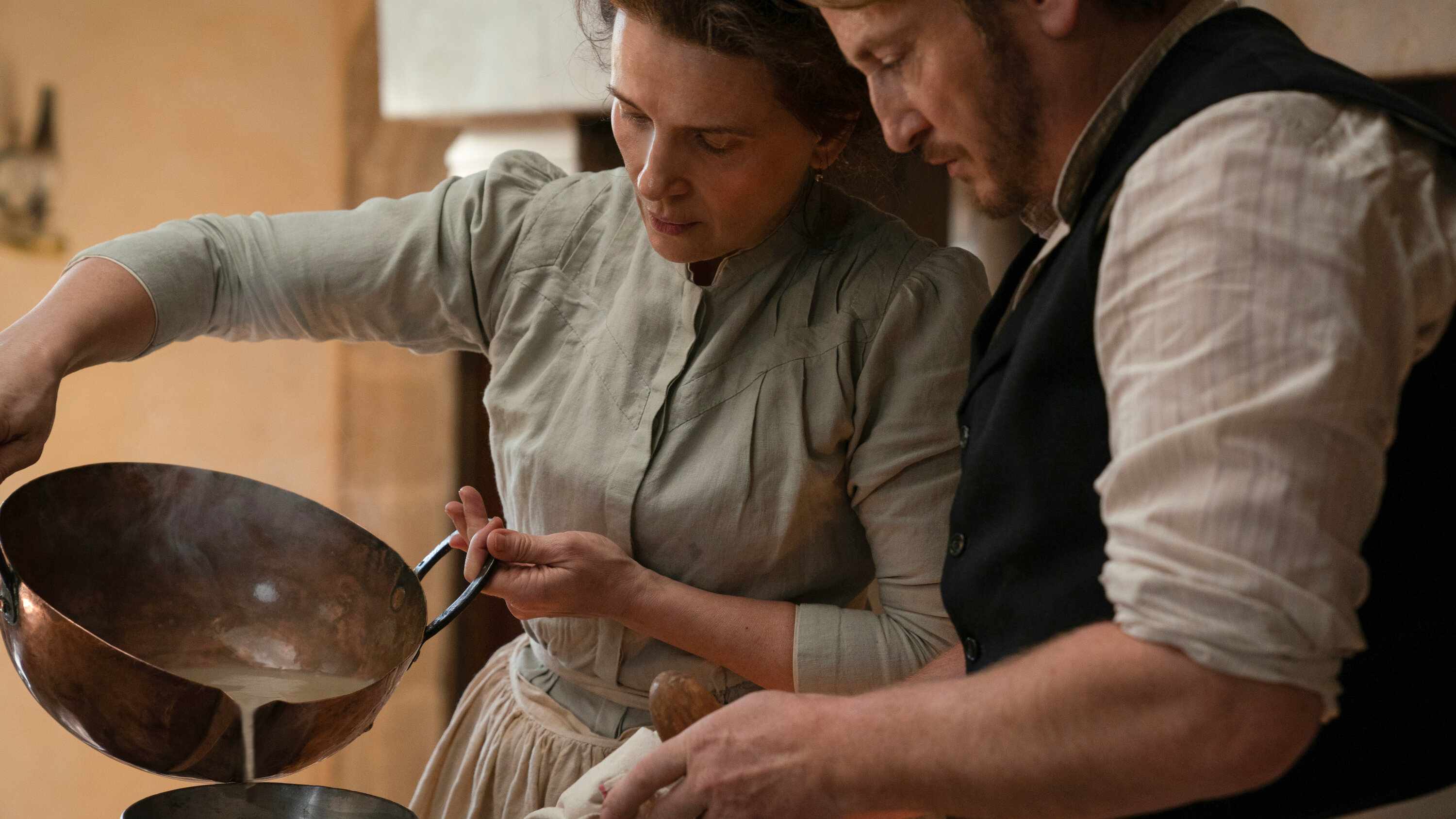 5 Best Movies About Chefs and Cooking to Watch While Waiting for the Bear Season 4