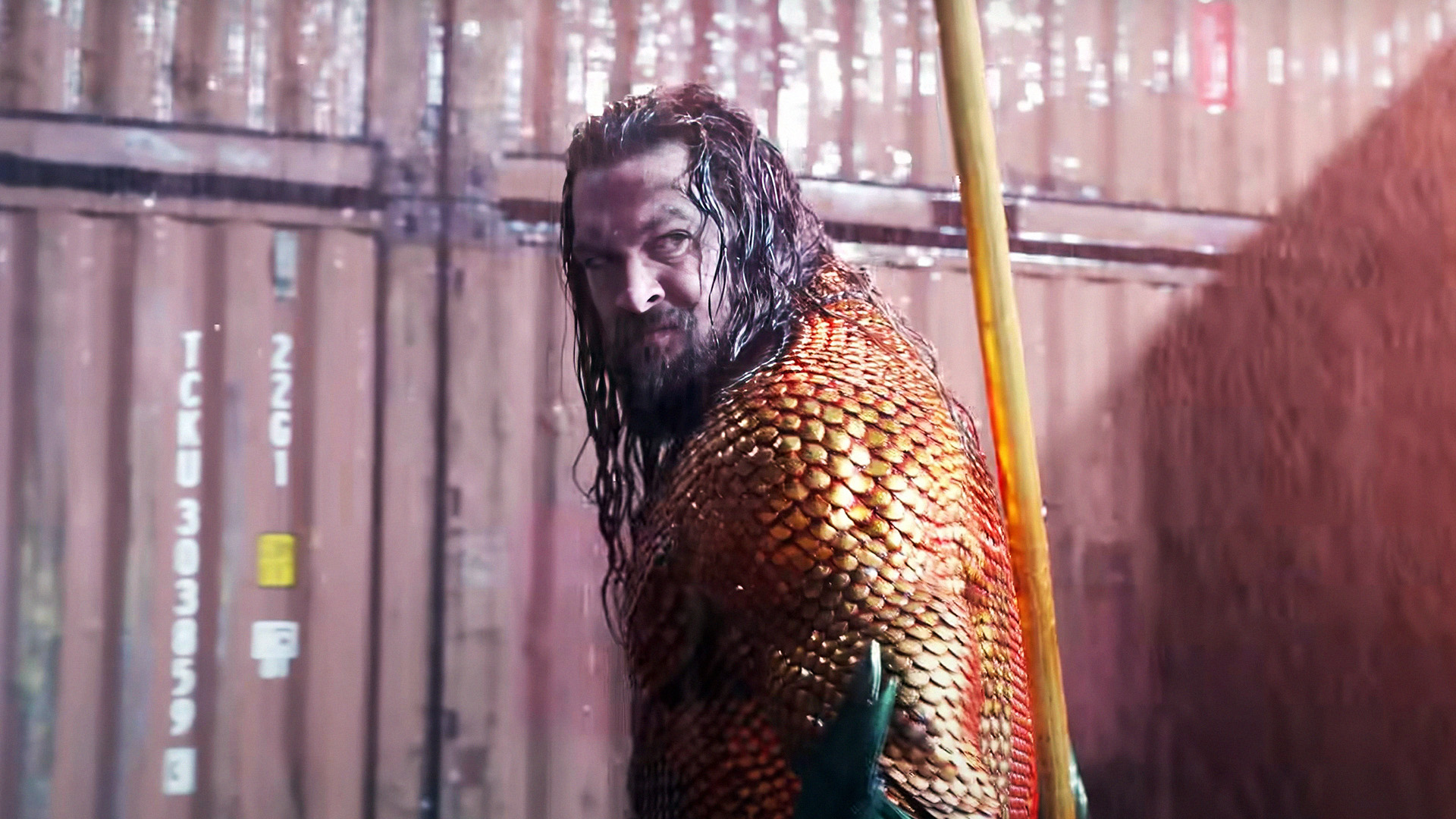 Momoa Allegedly Drunk on Aquaman 2 Set Proves DCEU is A Sinking Ship