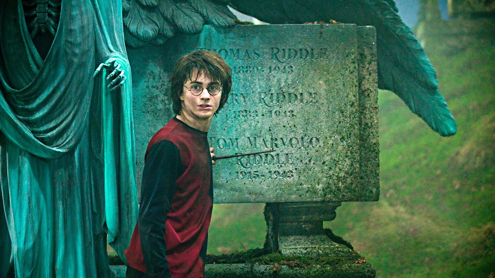 7 Harry Potter Film Additions That Were Pure Magic & Not in the Books