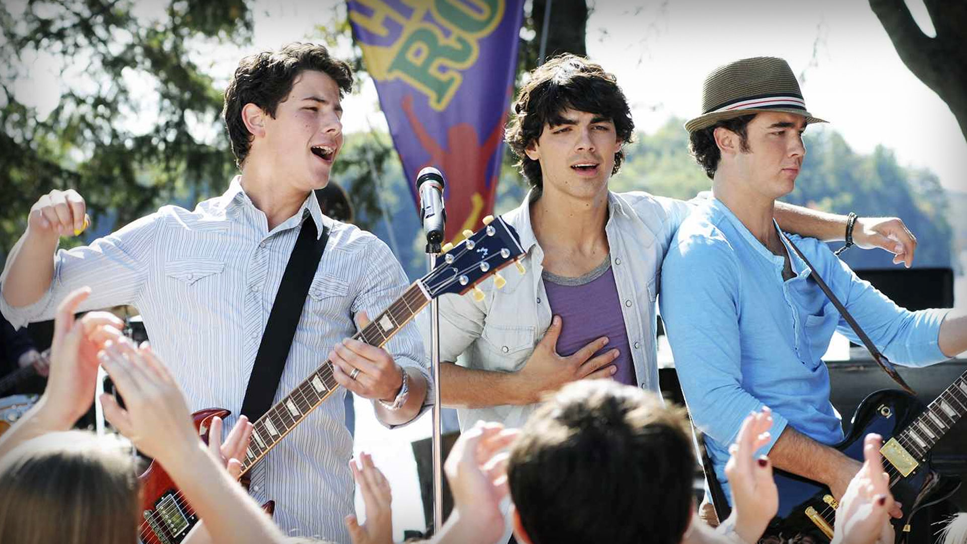 Jonas Brothers Reunite as Shane, Nate and Jason Gray on the Camp Rock 3 Set — Internet Melts Down