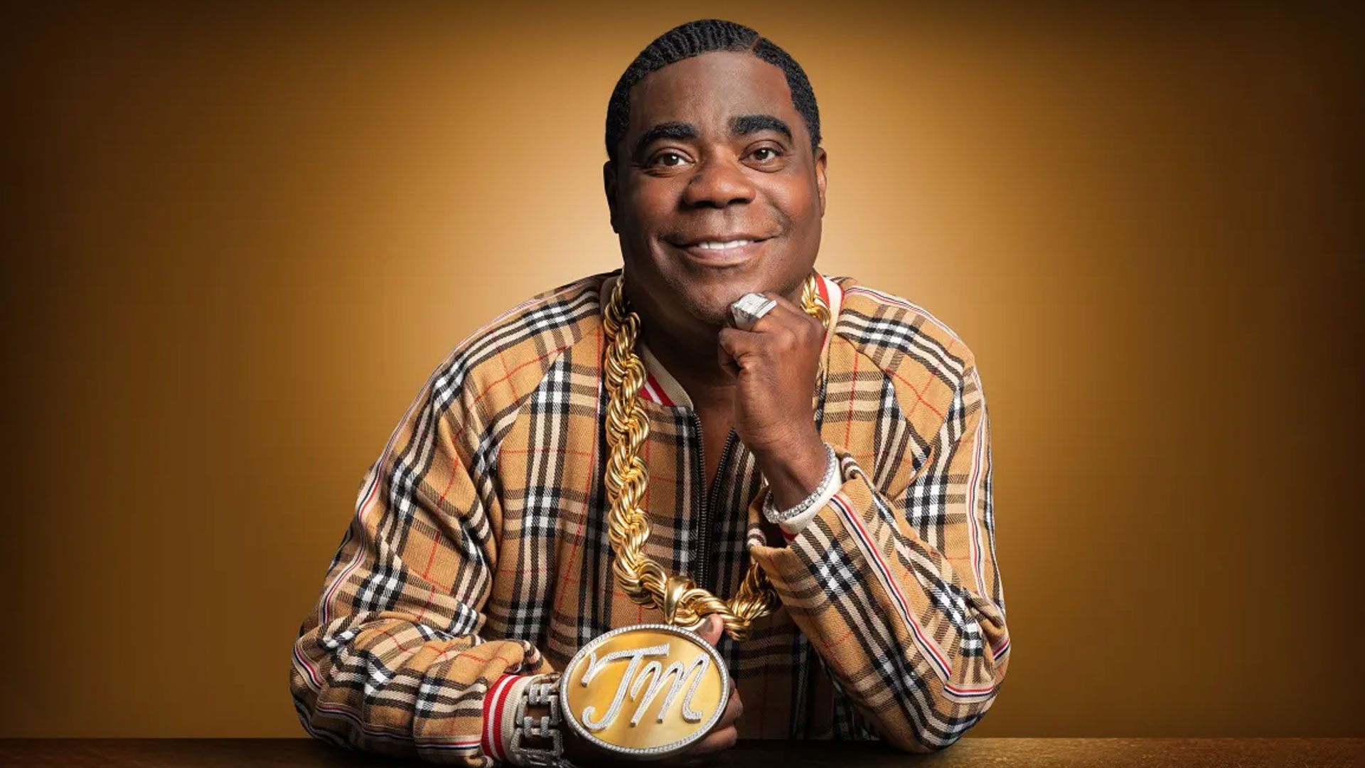 Tracy Morgan Takes Over In The Neighborhood Spinoff Crutch — Release Date And Crossover Finally Revealed